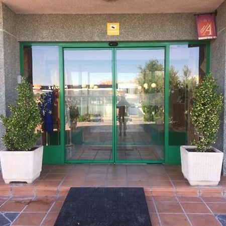 Miralcampo Otel Azuqueca de Henares Dış mekan fotoğraf